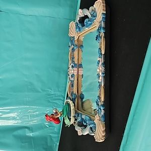 Little mermaid vanity tray w/ Figurines